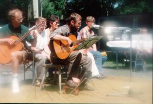 Holger Uske mit Freunden vom Südthüringer Literaturverein